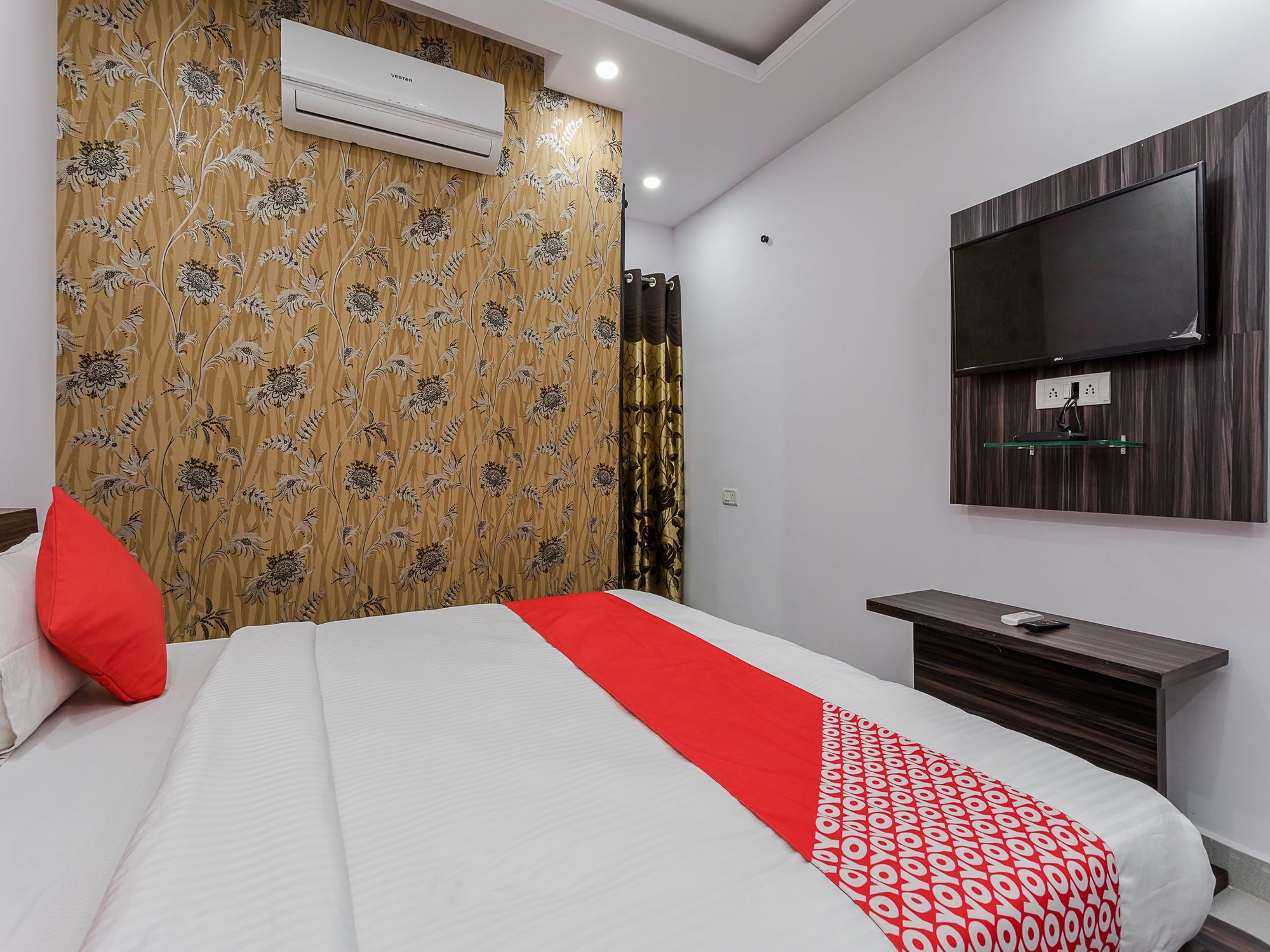 Hotel Treebo Trend Bharat Regency Bhopal Esterno foto